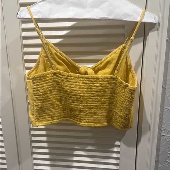 Aerie 100% cotton Tie-Front Crop Top with smocked back - Picture 5 of 5